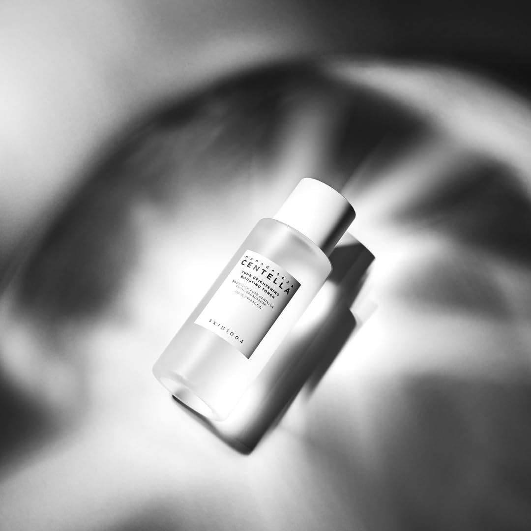Centella Tone Brightening Boosting Toner