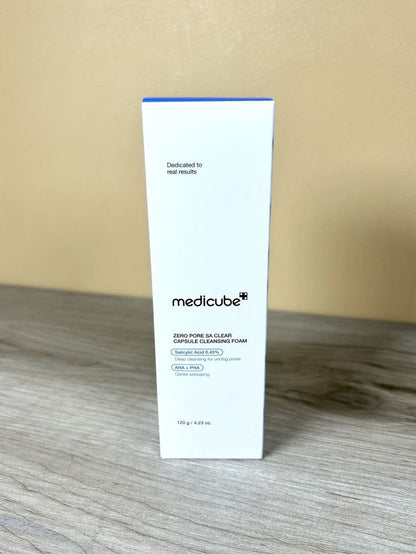 medicube - Zero Pore SA Clear Capsule Cleansing Foam